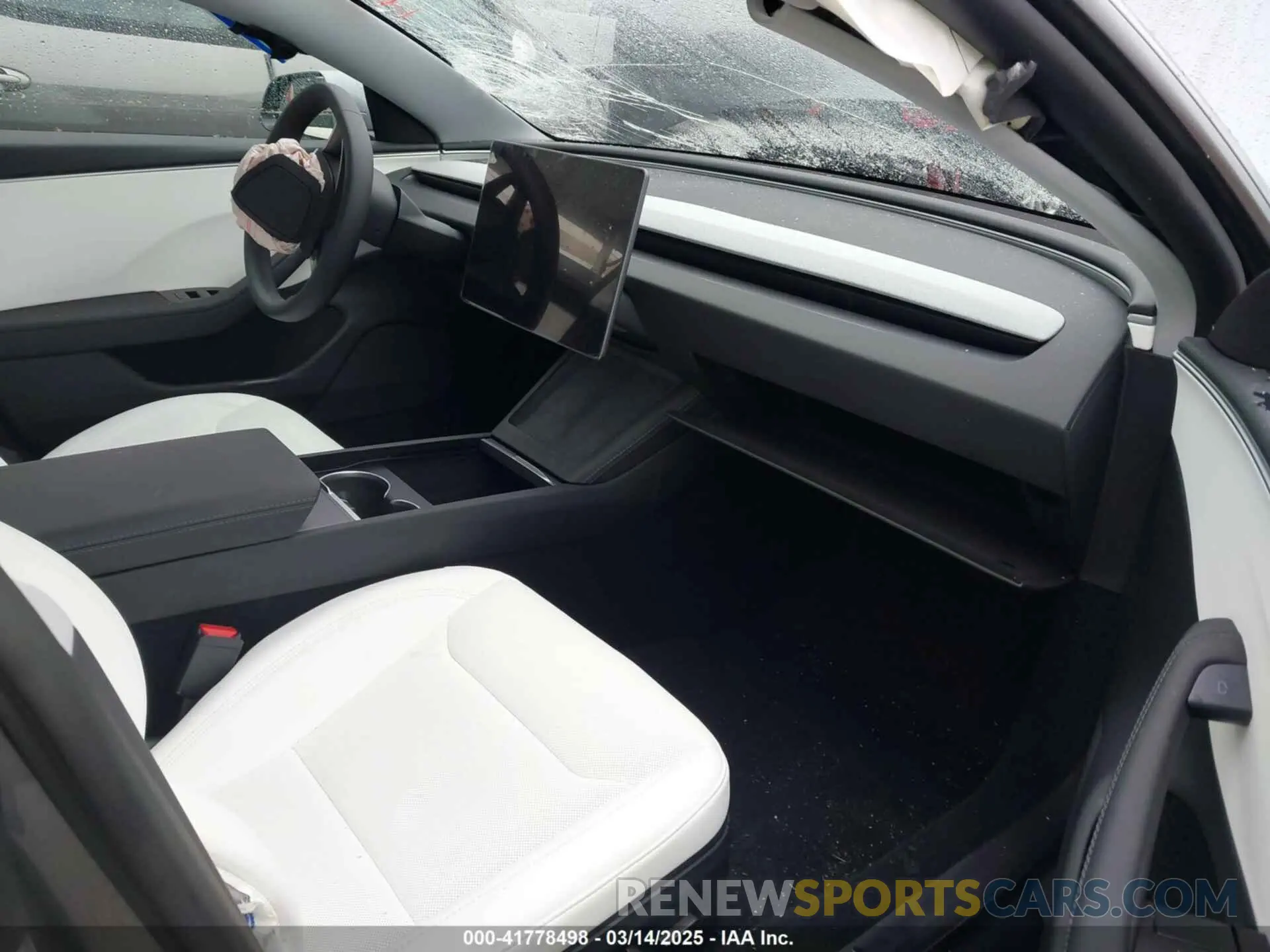 5 Photograph of a damaged car 5YJ3E1EA2SF885408 TESLA MODEL 3 2025