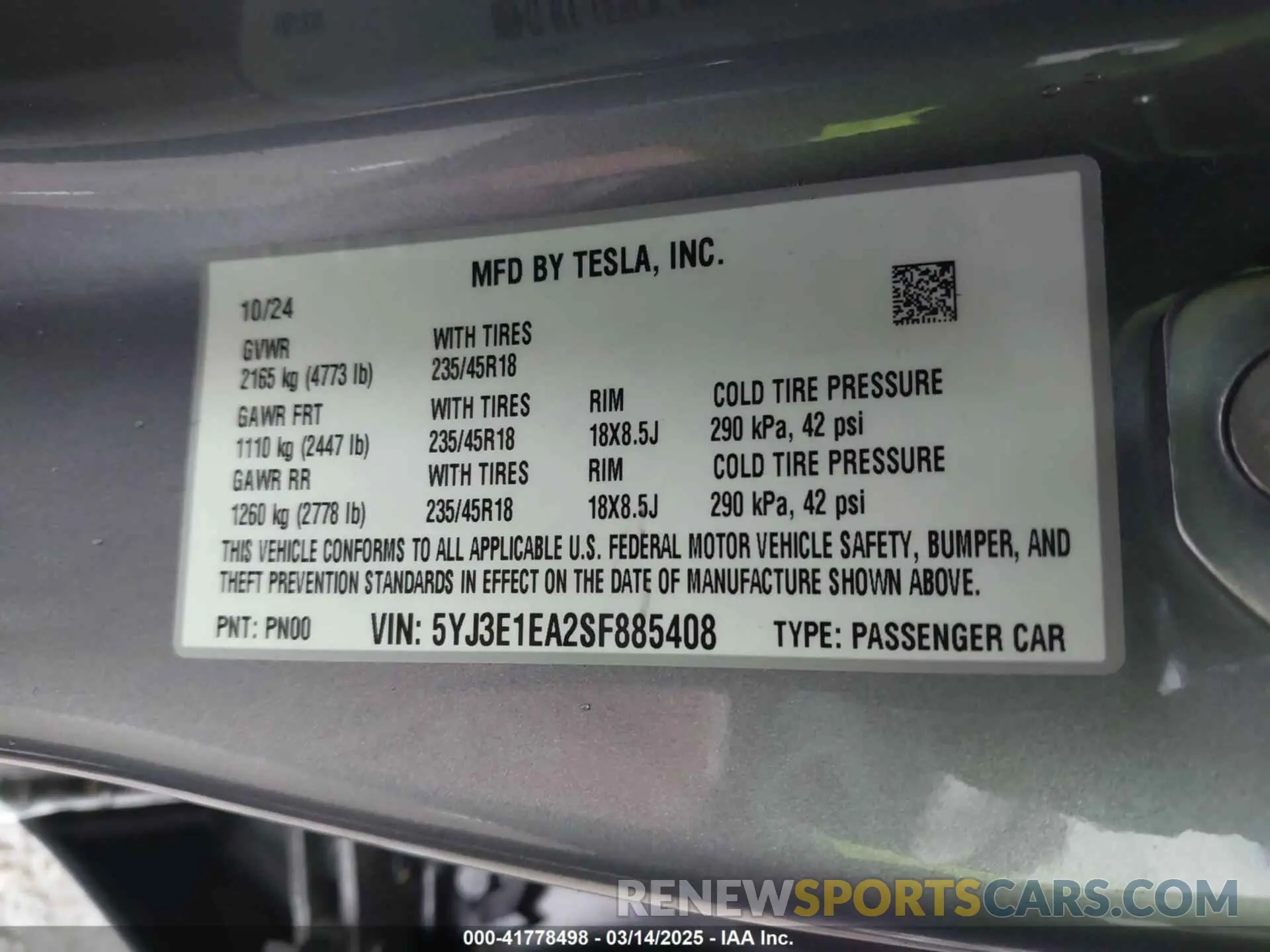 9 Photograph of a damaged car 5YJ3E1EA2SF885408 TESLA MODEL 3 2025