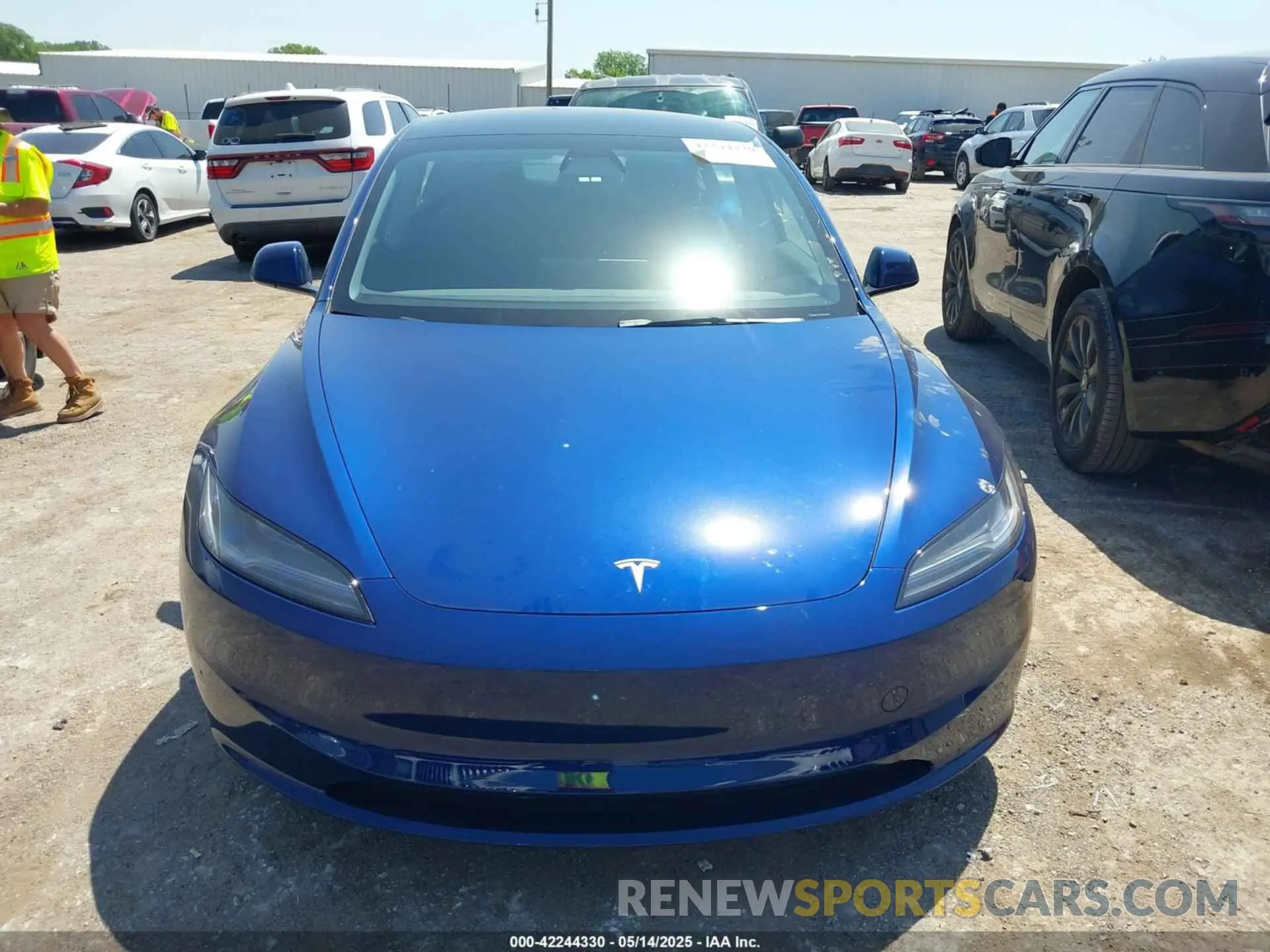 12 Photograph of a damaged car 5YJ3E1EA2SF895887 TESLA MODEL 3 2025