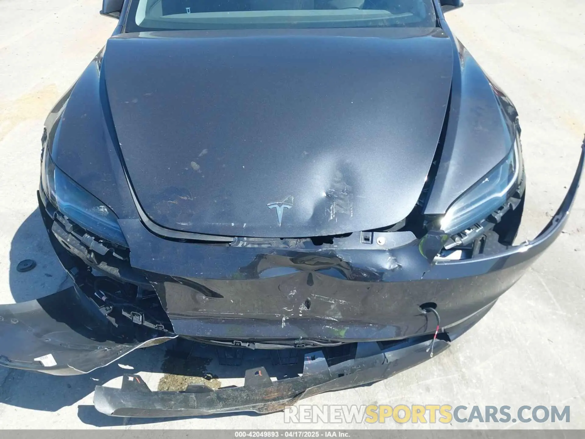 12 Photograph of a damaged car 5YJ3E1EA2SF900943 TESLA MODEL 3 2025