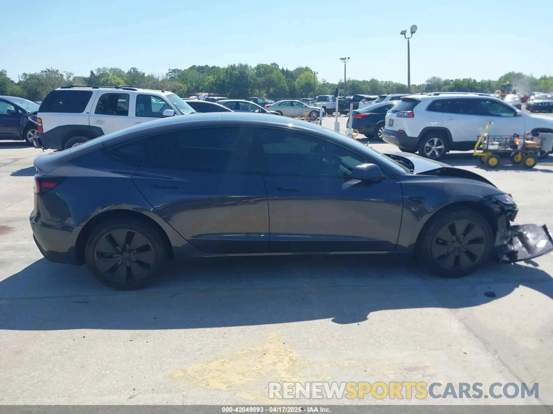 13 Photograph of a damaged car 5YJ3E1EA2SF900943 TESLA MODEL 3 2025