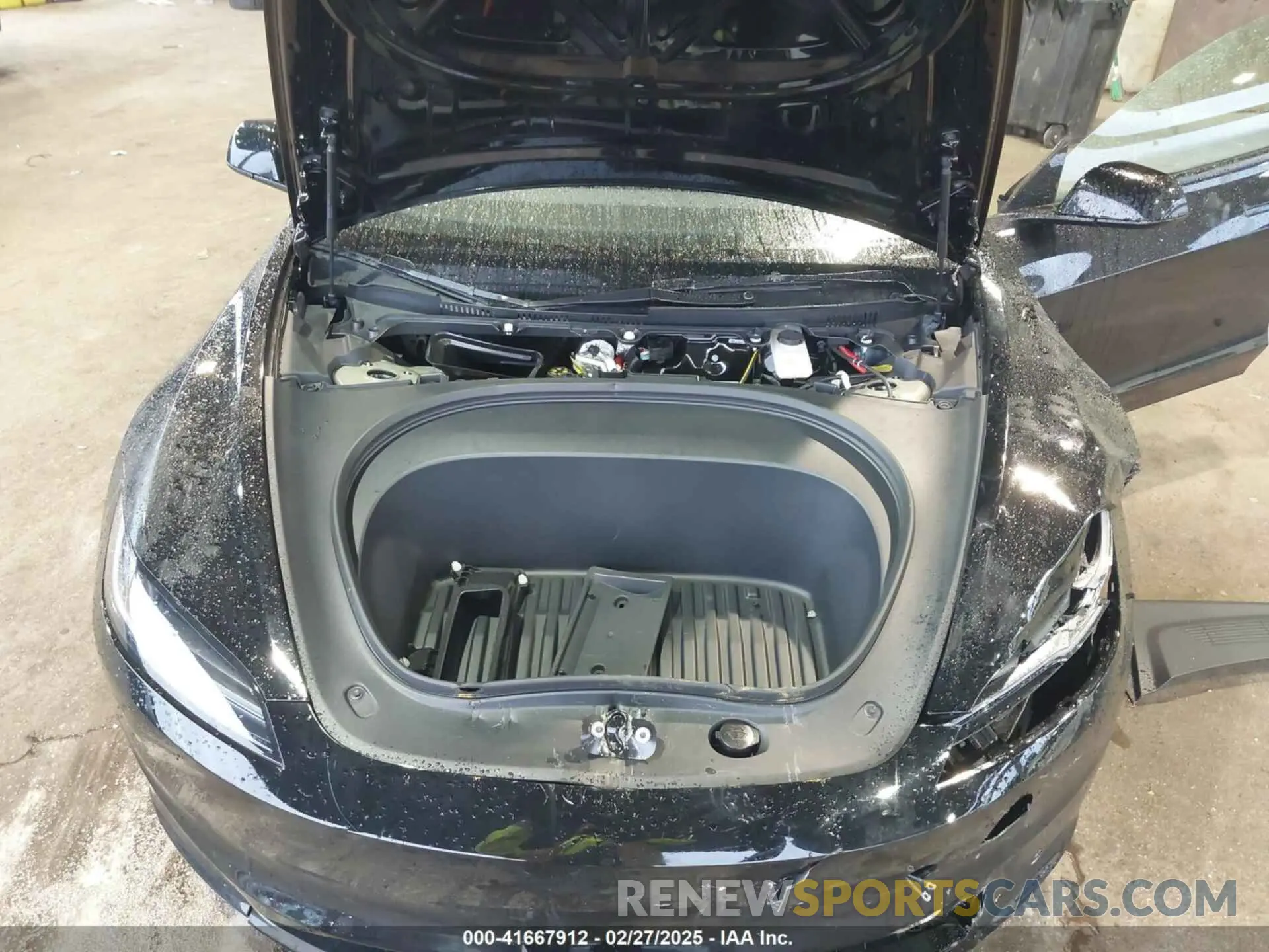 10 Photograph of a damaged car 5YJ3E1EA2SF909755 TESLA MODEL 3 2025