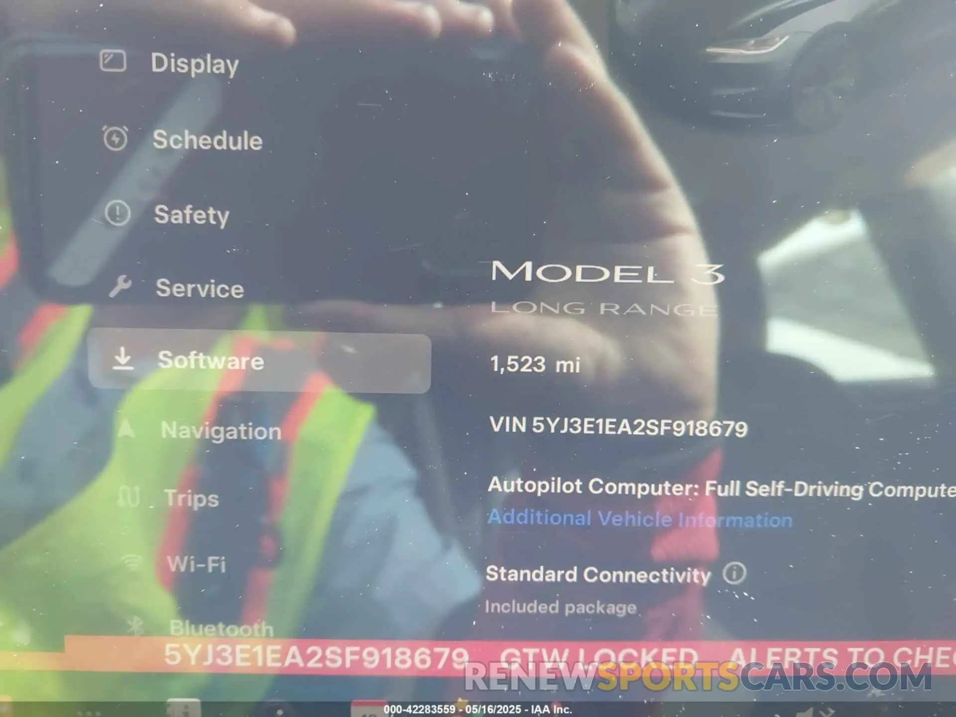 16 Photograph of a damaged car 5YJ3E1EA2SF918679 TESLA MODEL 3 2025