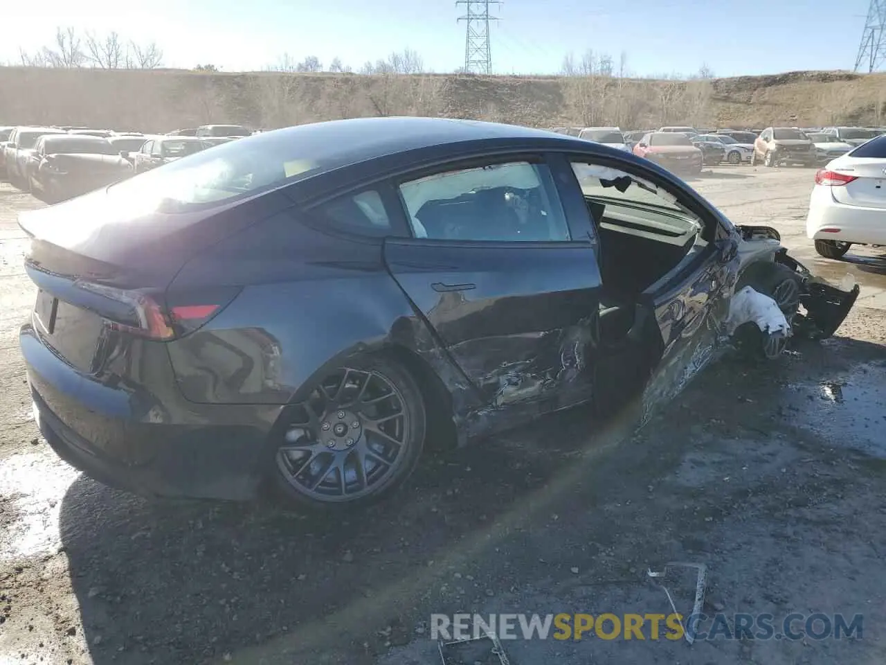 3 Photograph of a damaged car 5YJ3E1EA2SF932453 TESLA MODEL 3 2025