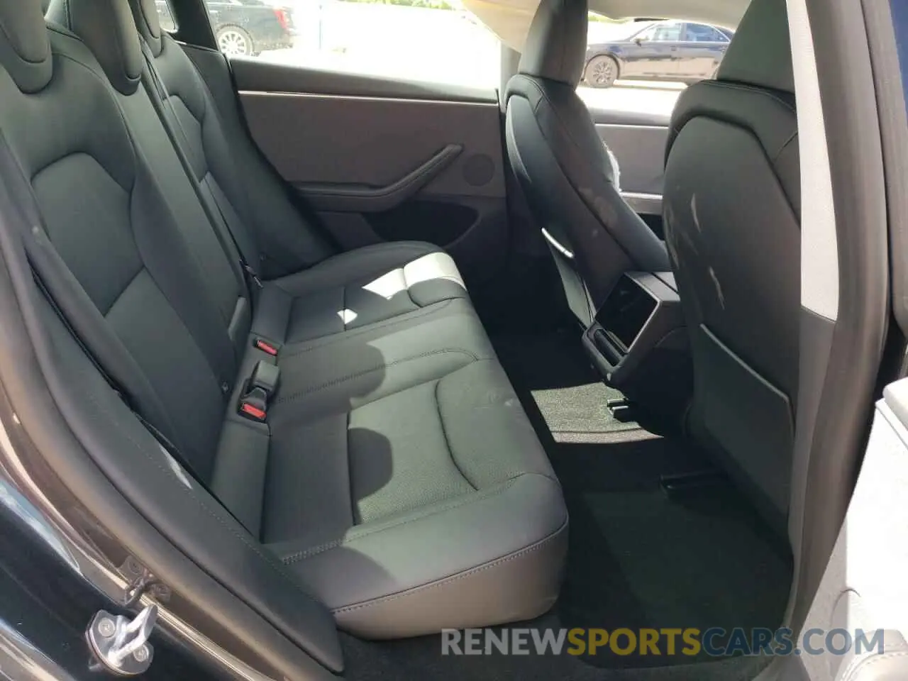 10 Photograph of a damaged car 5YJ3E1EA2SF995505 TESLA MODEL 3 2025