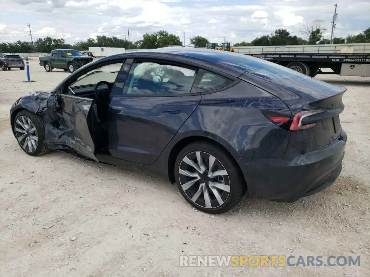 2 Photograph of a damaged car 5YJ3E1EA2SF995505 TESLA MODEL 3 2025