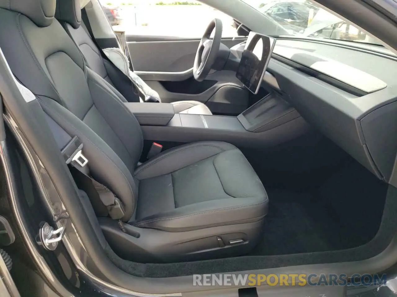 7 Photograph of a damaged car 5YJ3E1EA2SF995505 TESLA MODEL 3 2025