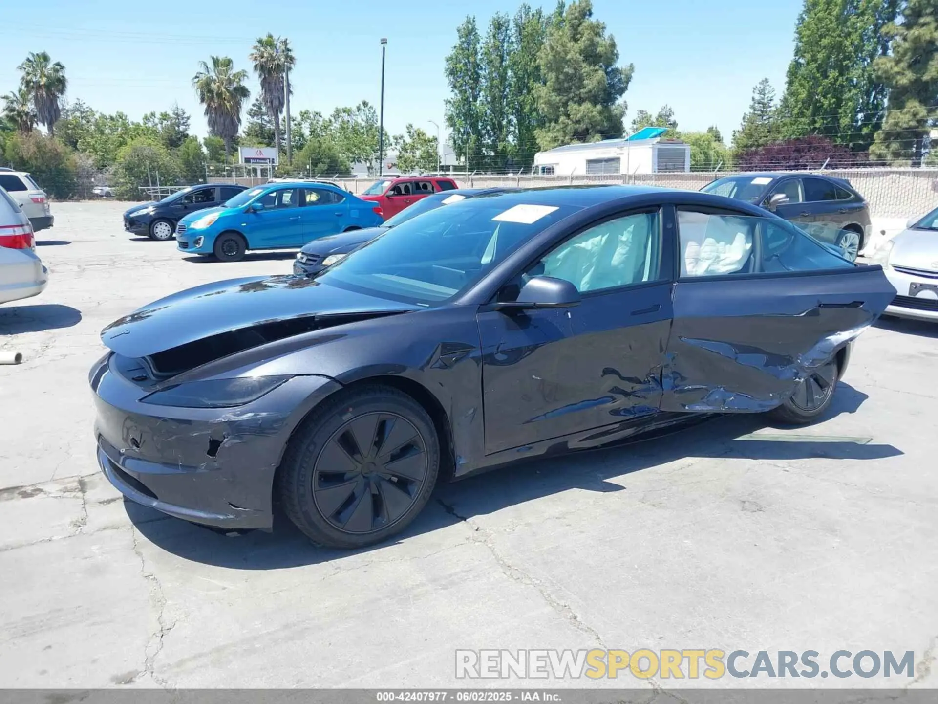 2 Photograph of a damaged car 5YJ3E1EA3SF020964 TESLA MODEL 3 2025