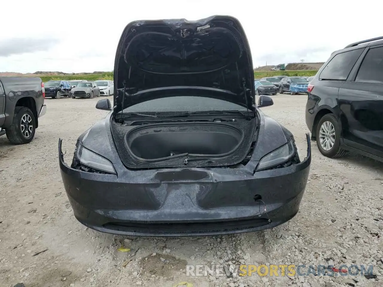 5 Photograph of a damaged car 5YJ3E1EA3SF905892 TESLA MODEL 3 2025