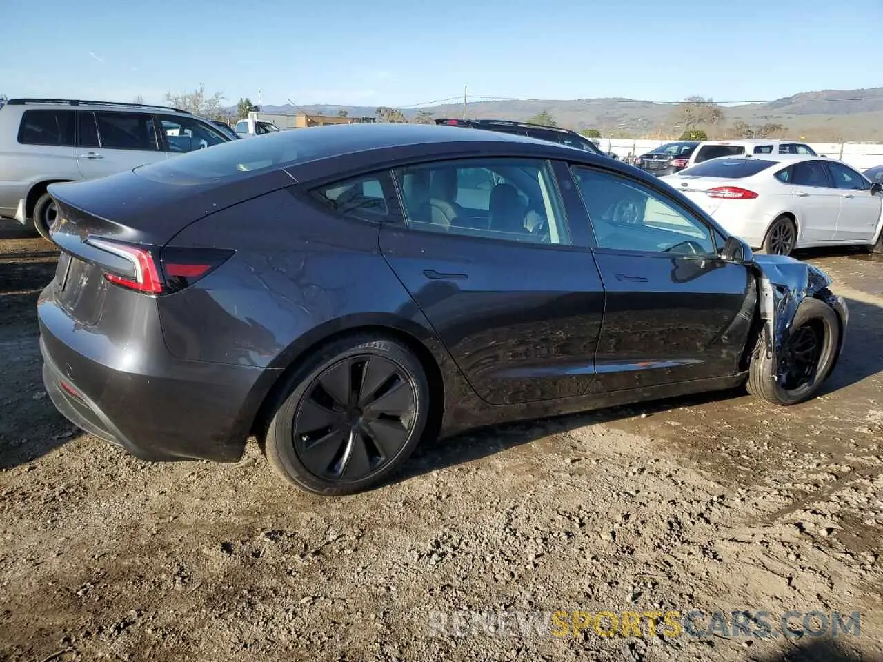 3 Photograph of a damaged car 5YJ3E1EA3SF919453 TESLA MODEL 3 2025