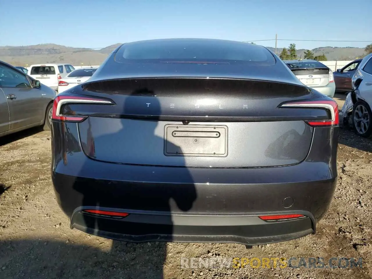 6 Photograph of a damaged car 5YJ3E1EA3SF919453 TESLA MODEL 3 2025