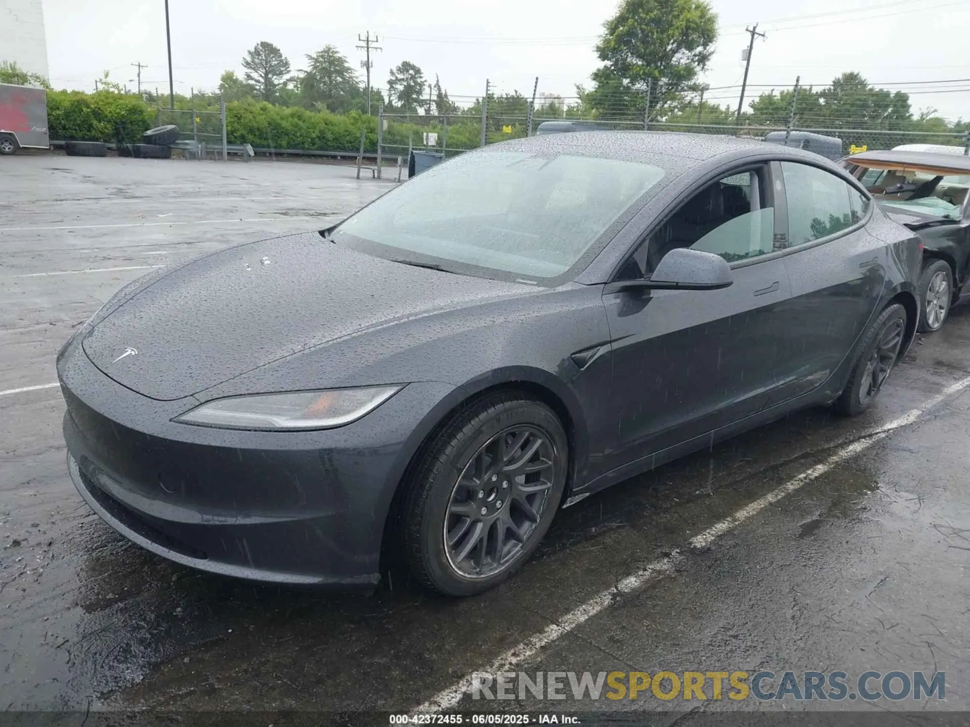 2 Photograph of a damaged car 5YJ3E1EA3SF921414 TESLA MODEL 3 2025