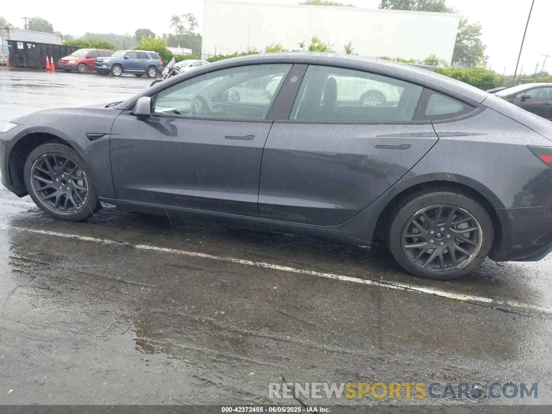 6 Photograph of a damaged car 5YJ3E1EA3SF921414 TESLA MODEL 3 2025