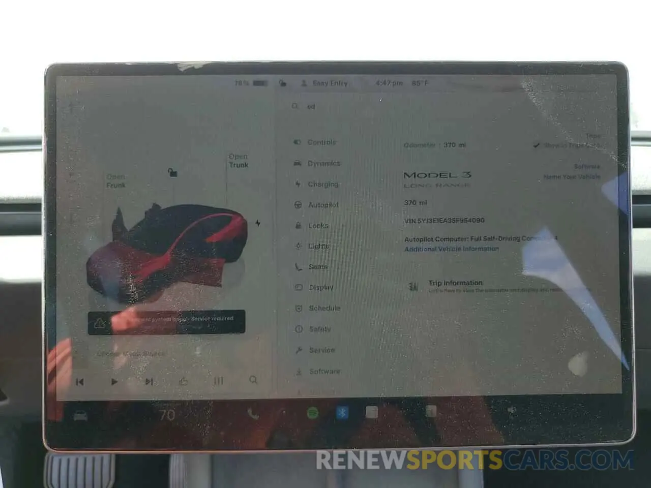 9 Photograph of a damaged car 5YJ3E1EA3SF954090 TESLA MODEL 3 2025