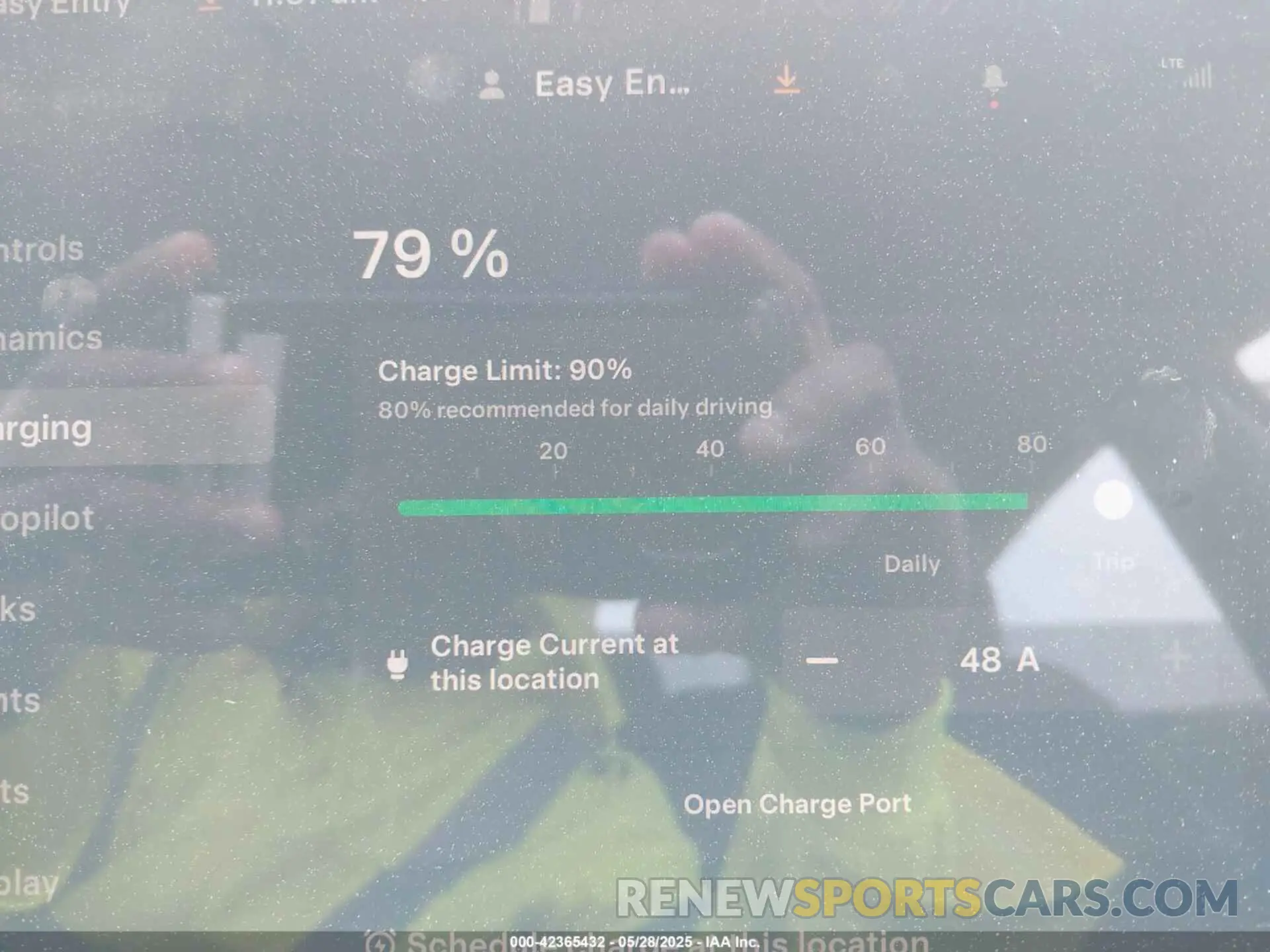 17 Photograph of a damaged car 5YJ3E1EA3SF972055 TESLA MODEL 3 2025