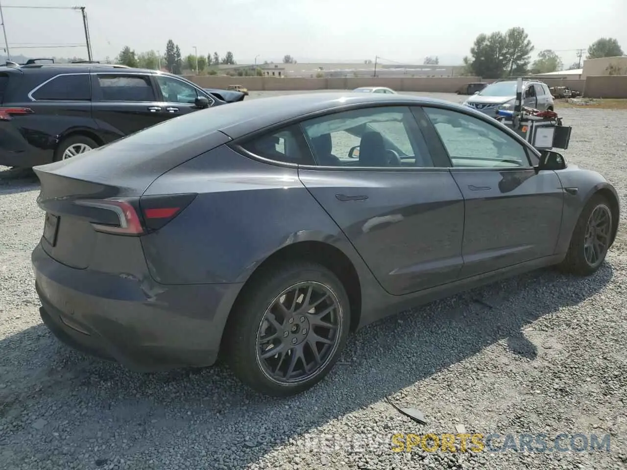 3 Photograph of a damaged car 5YJ3E1EA3SF979586 TESLA MODEL 3 2025