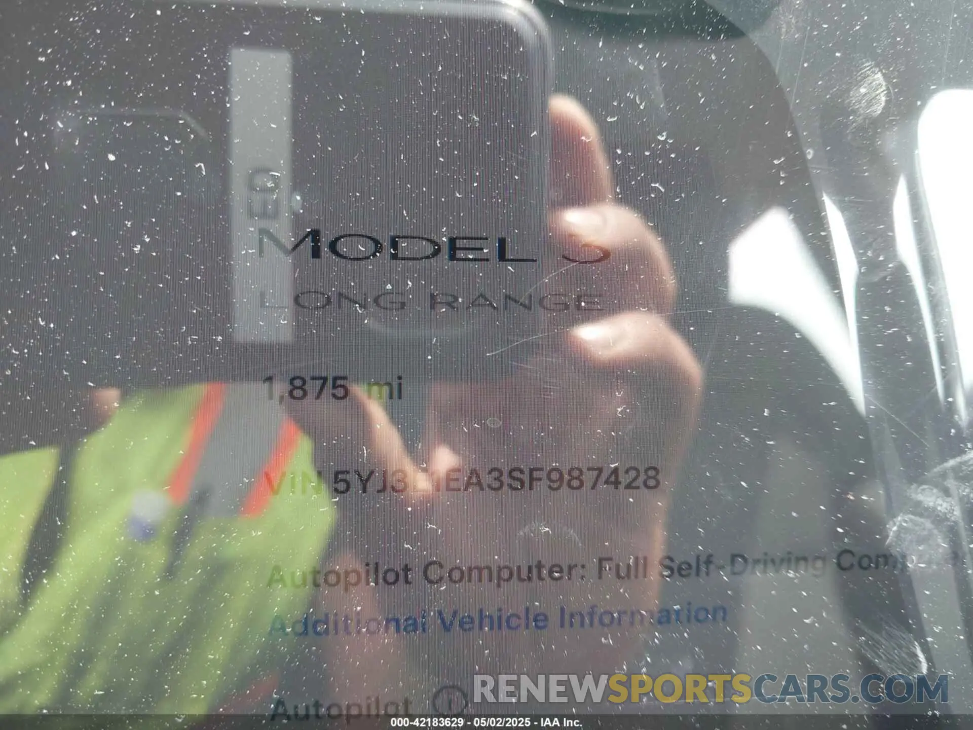 15 Photograph of a damaged car 5YJ3E1EA3SF987428 TESLA MODEL 3 2025