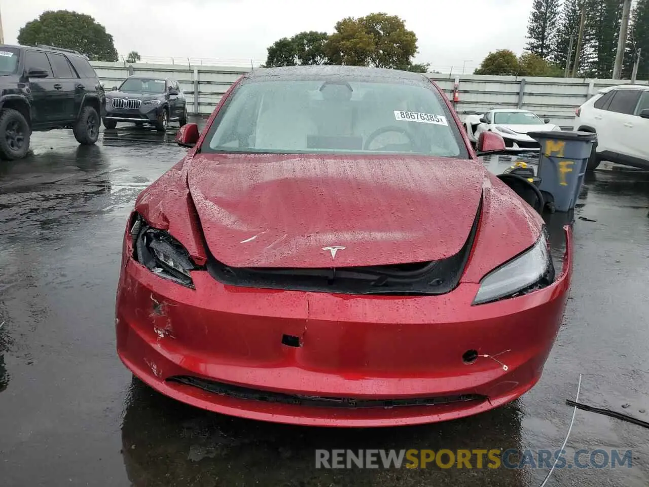 5 Photograph of a damaged car 5YJ3E1EA4SF885944 TESLA MODEL 3 2025