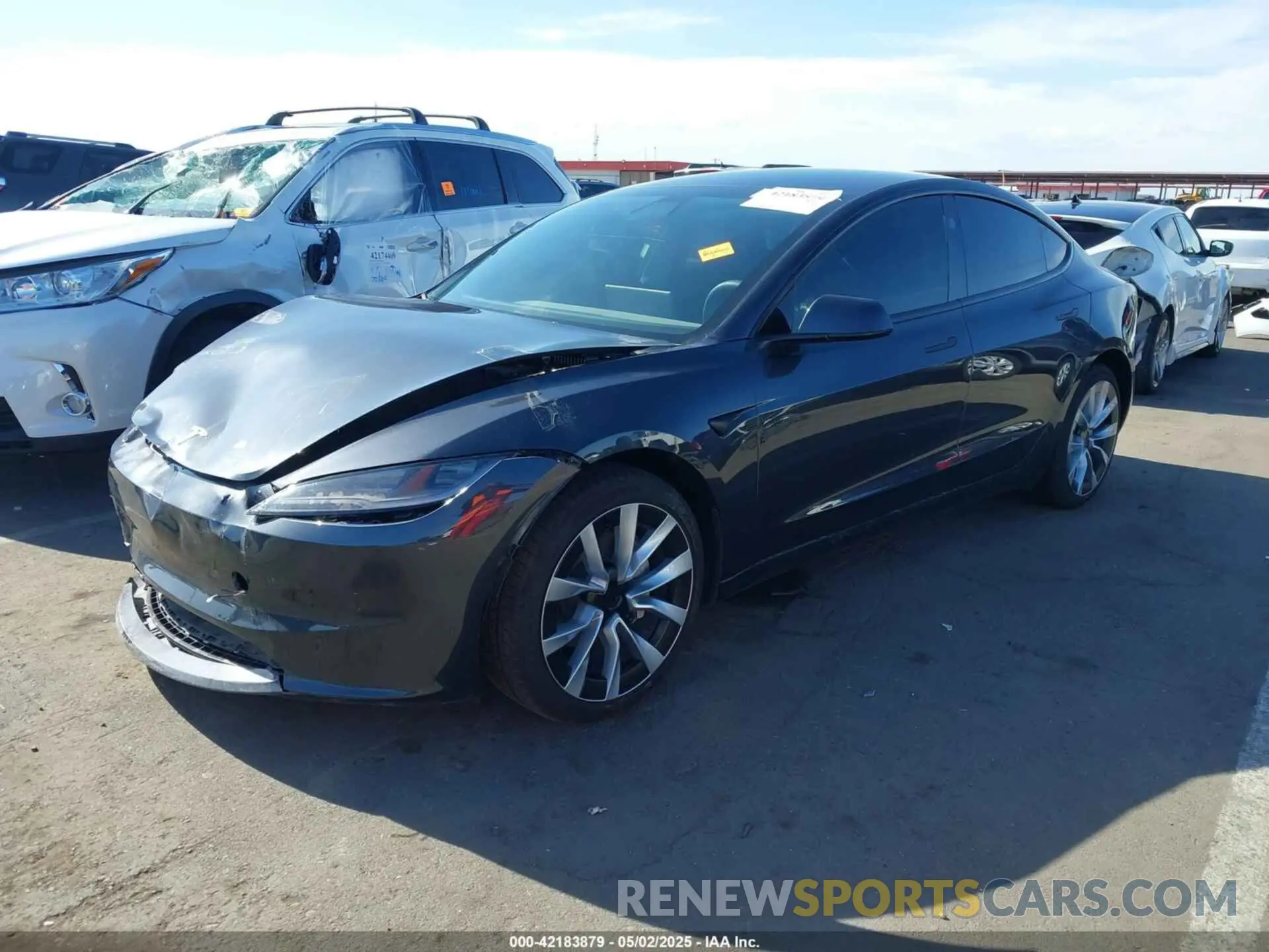 2 Photograph of a damaged car 5YJ3E1EA4SF938576 TESLA MODEL 3 2025