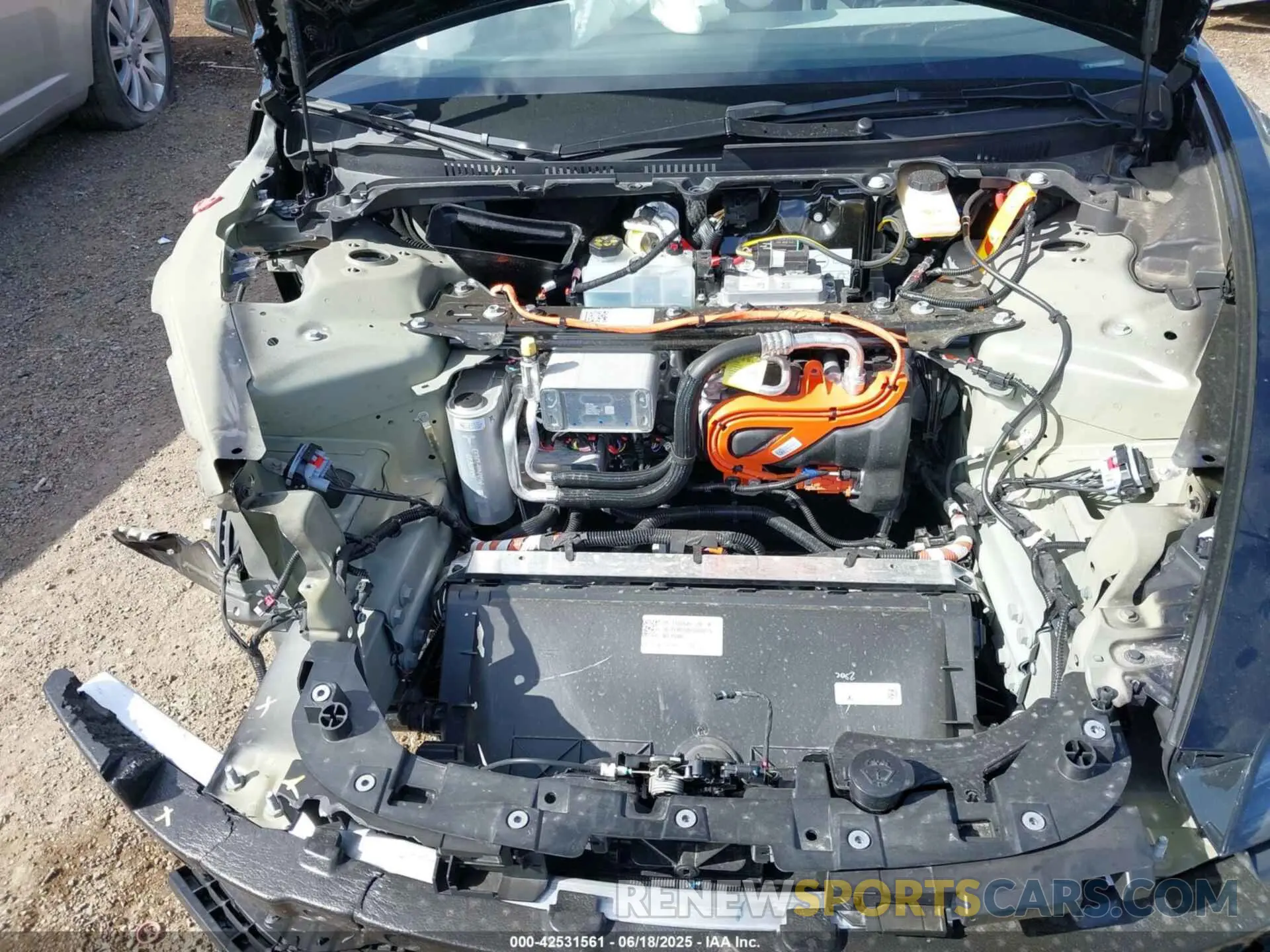 10 Photograph of a damaged car 5YJ3E1EA4SF980133 TESLA MODEL 3 2025