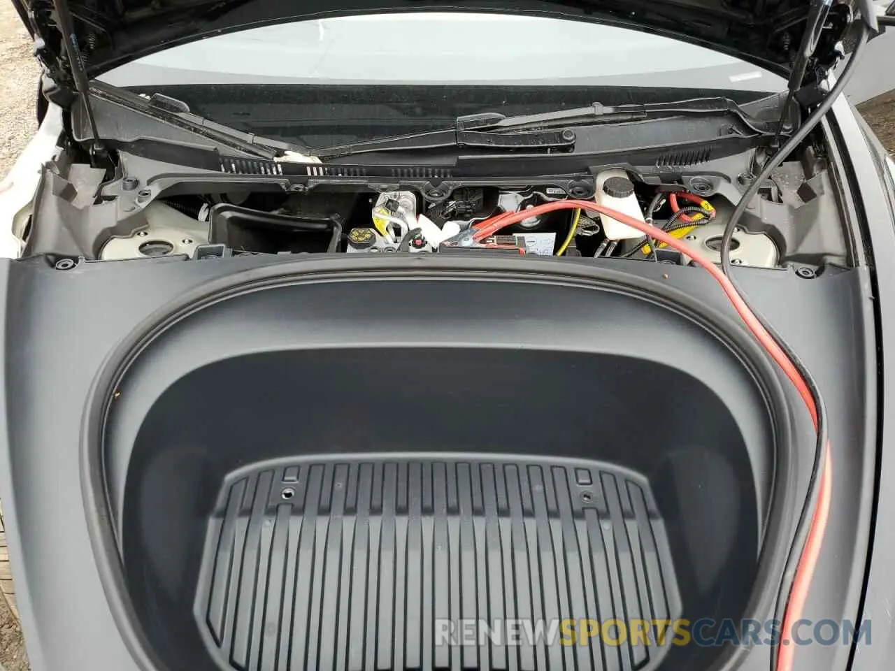 13 Photograph of a damaged car 5YJ3E1EA5SF909555 TESLA MODEL 3 2025