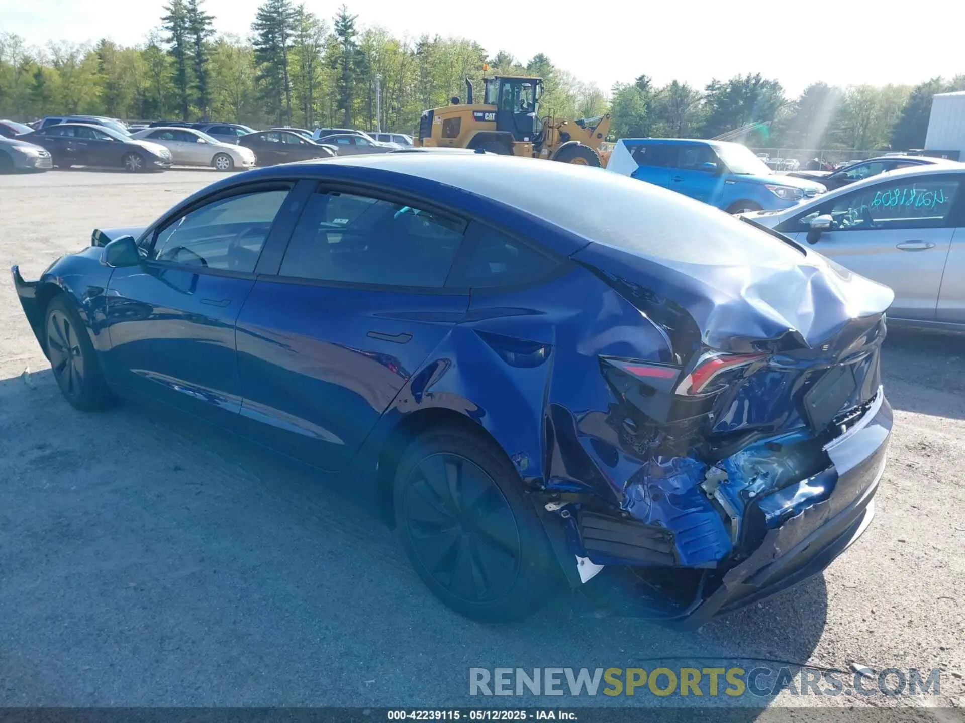 3 Photograph of a damaged car 5YJ3E1EA5SF935363 TESLA MODEL 3 2025
