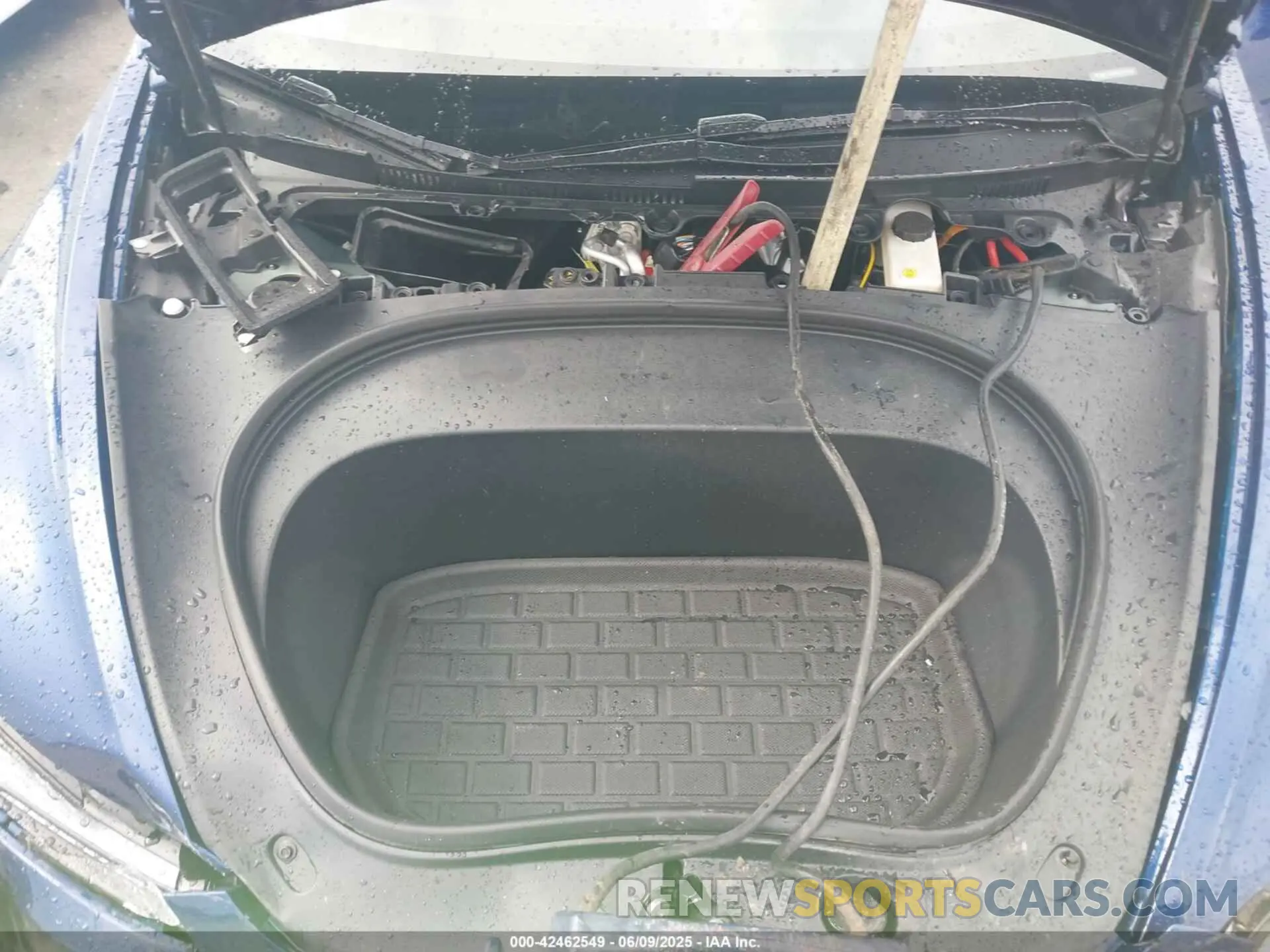 10 Photograph of a damaged car 5YJ3E1EA5SF972803 TESLA MODEL 3 2025