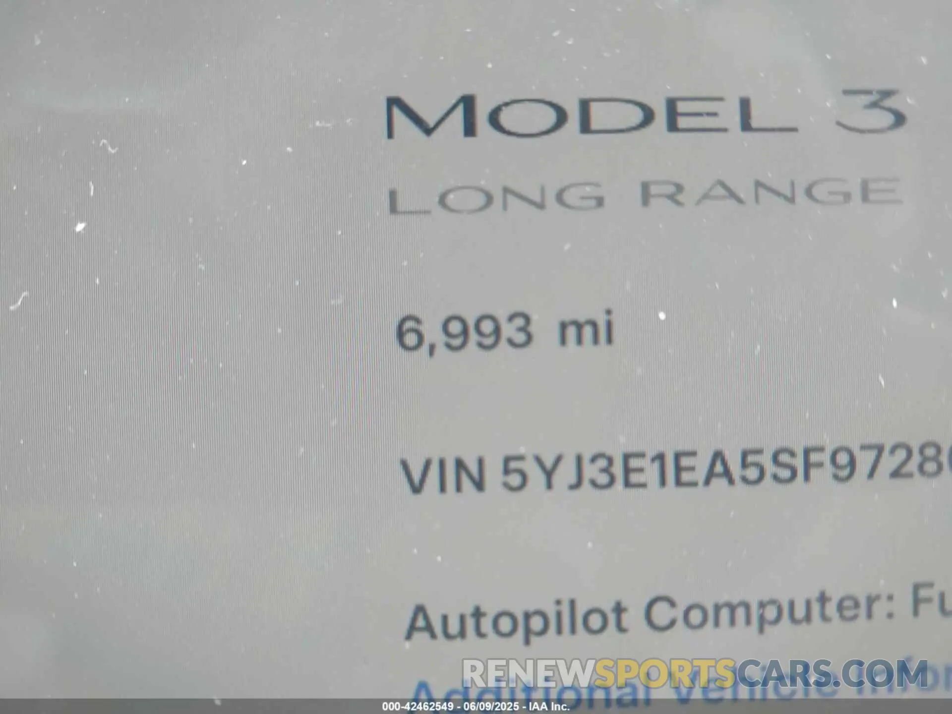 14 Photograph of a damaged car 5YJ3E1EA5SF972803 TESLA MODEL 3 2025