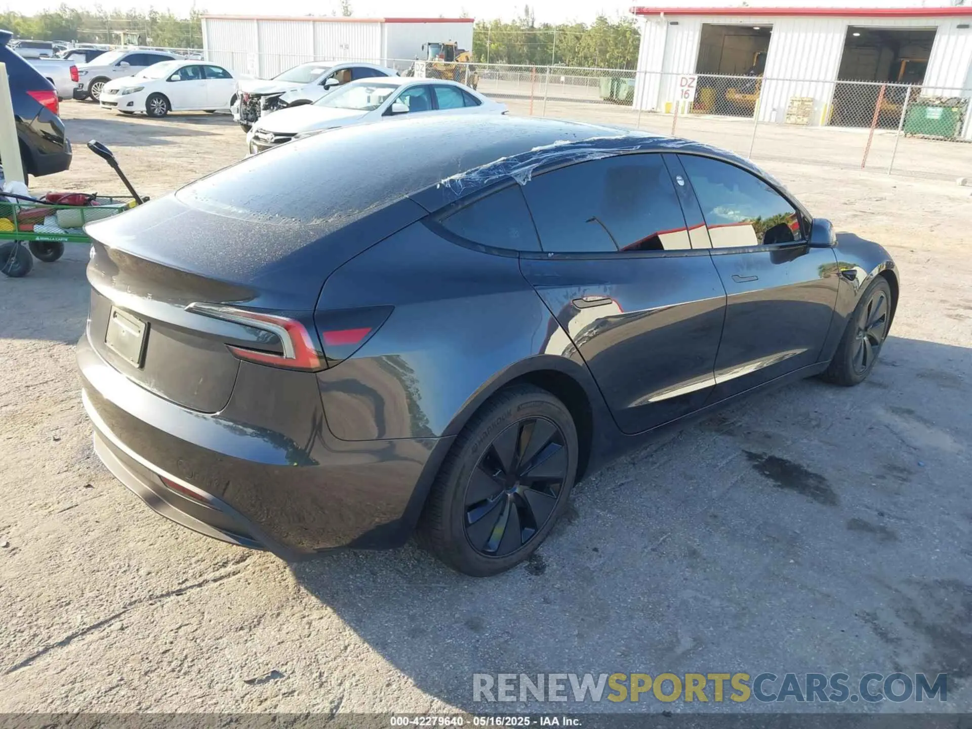 4 Photograph of a damaged car 5YJ3E1EA6SF888134 TESLA MODEL 3 2025