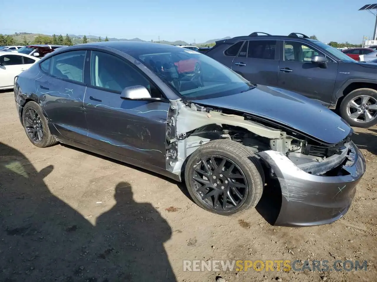 4 Photograph of a damaged car 5YJ3E1EA6SF889235 TESLA MODEL 3 2025
