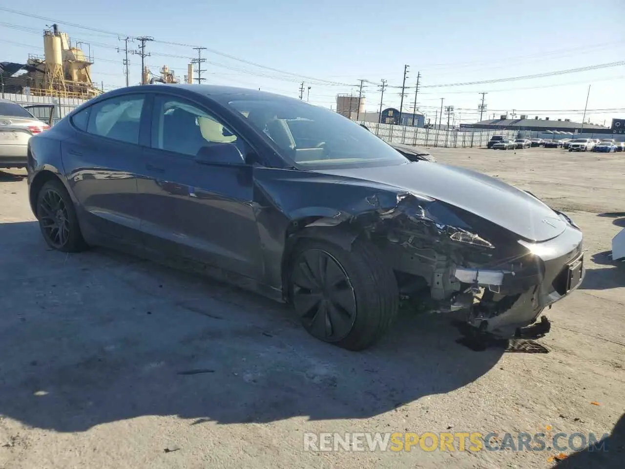 4 Photograph of a damaged car 5YJ3E1EA6SF895973 TESLA MODEL 3 2025