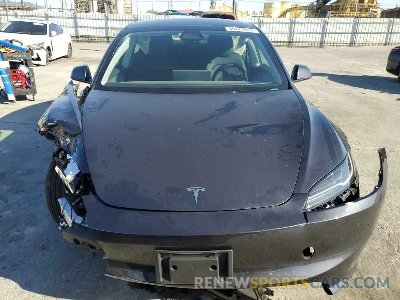 5 Photograph of a damaged car 5YJ3E1EA6SF895973 TESLA MODEL 3 2025