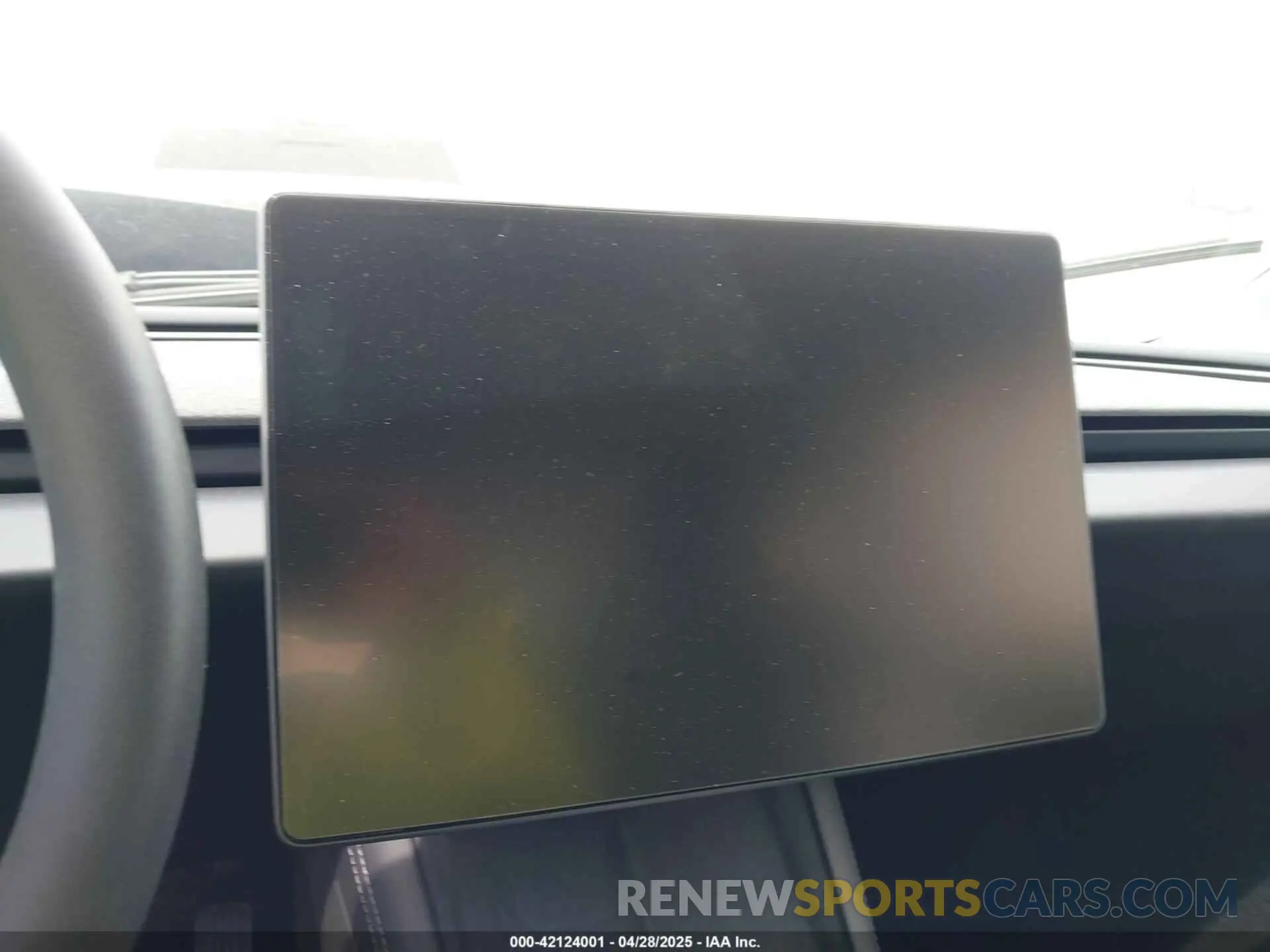 15 Photograph of a damaged car 5YJ3E1EA6SF904946 TESLA MODEL 3 2025