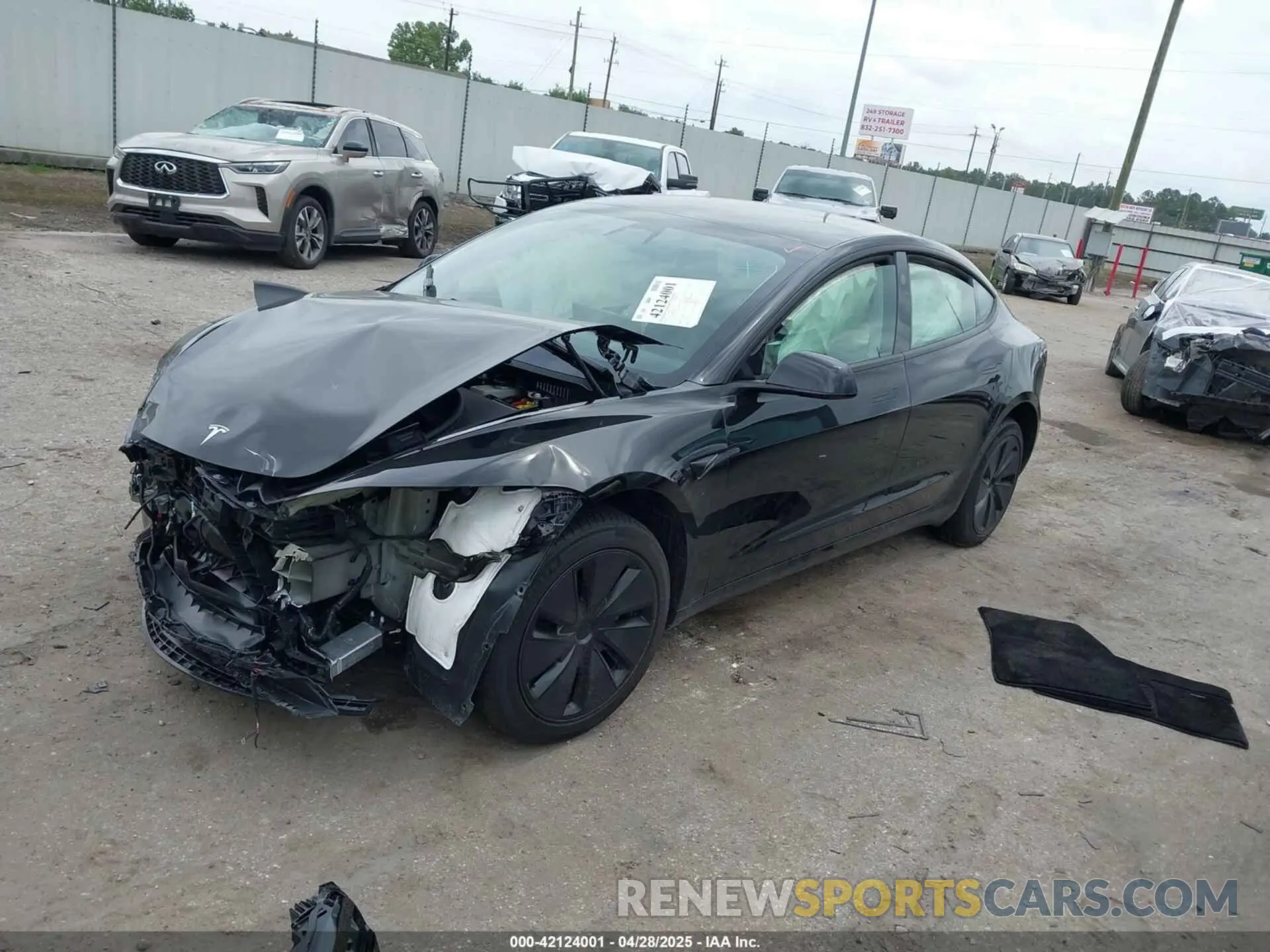 2 Photograph of a damaged car 5YJ3E1EA6SF904946 TESLA MODEL 3 2025