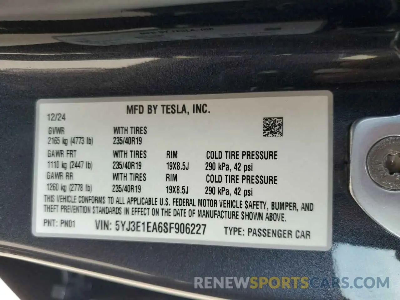 12 Photograph of a damaged car 5YJ3E1EA6SF906227 TESLA MODEL 3 2025