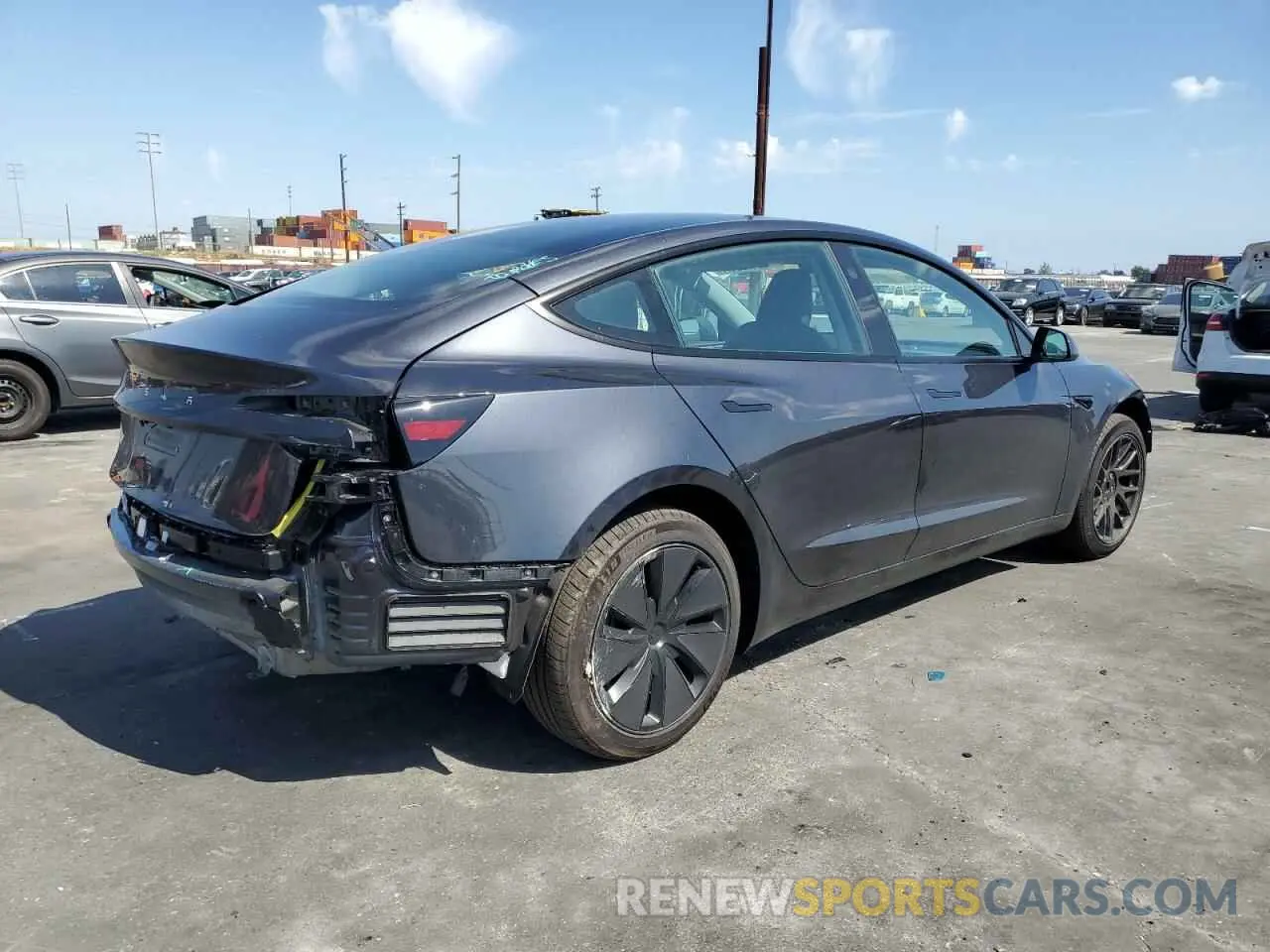 3 Photograph of a damaged car 5YJ3E1EA6SF908074 TESLA MODEL 3 2025