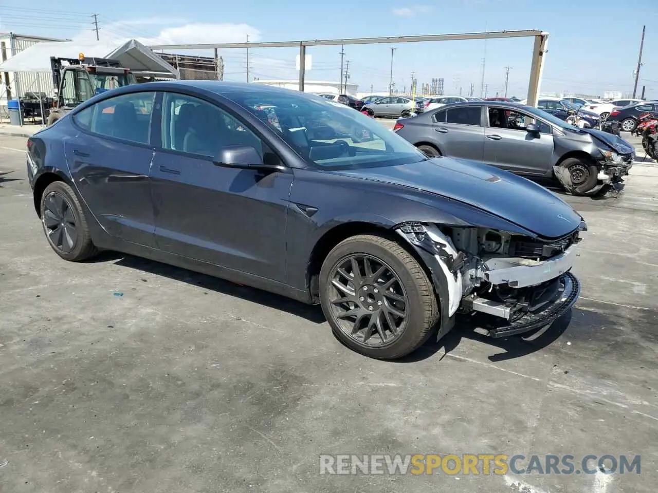 4 Photograph of a damaged car 5YJ3E1EA6SF908074 TESLA MODEL 3 2025