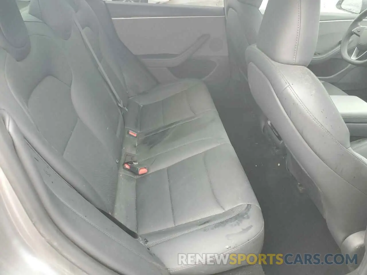 10 Photograph of a damaged car 5YJ3E1EA6SF908494 TESLA MODEL 3 2025
