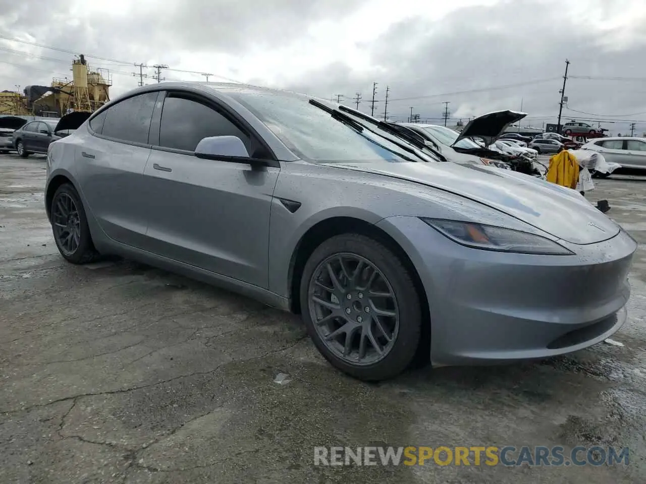 4 Photograph of a damaged car 5YJ3E1EA6SF908494 TESLA MODEL 3 2025