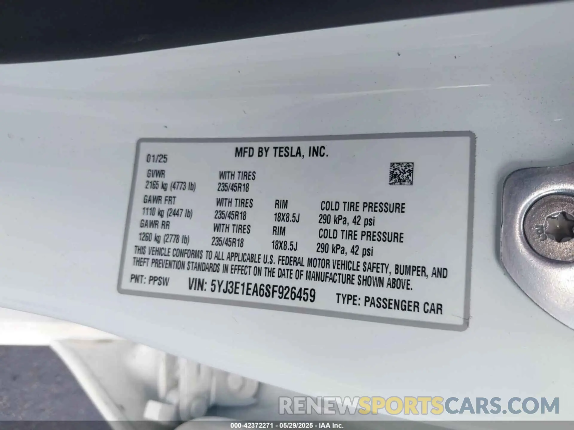 9 Photograph of a damaged car 5YJ3E1EA6SF926459 TESLA MODEL 3 2025