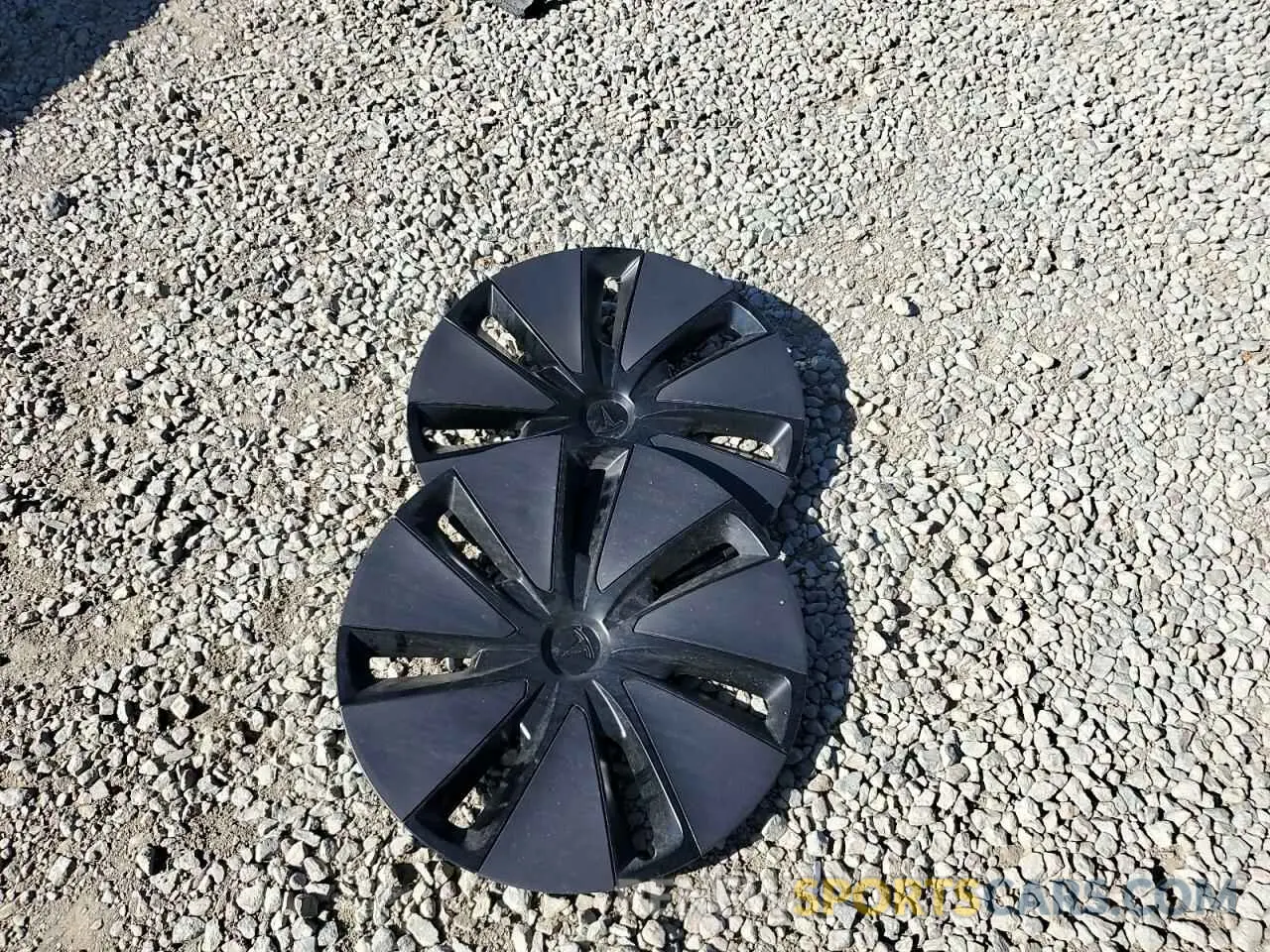 12 Photograph of a damaged car 5YJ3E1EA6SF935839 TESLA MODEL 3 2025