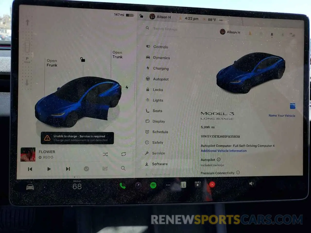 9 Photograph of a damaged car 5YJ3E1EA6SF935839 TESLA MODEL 3 2025