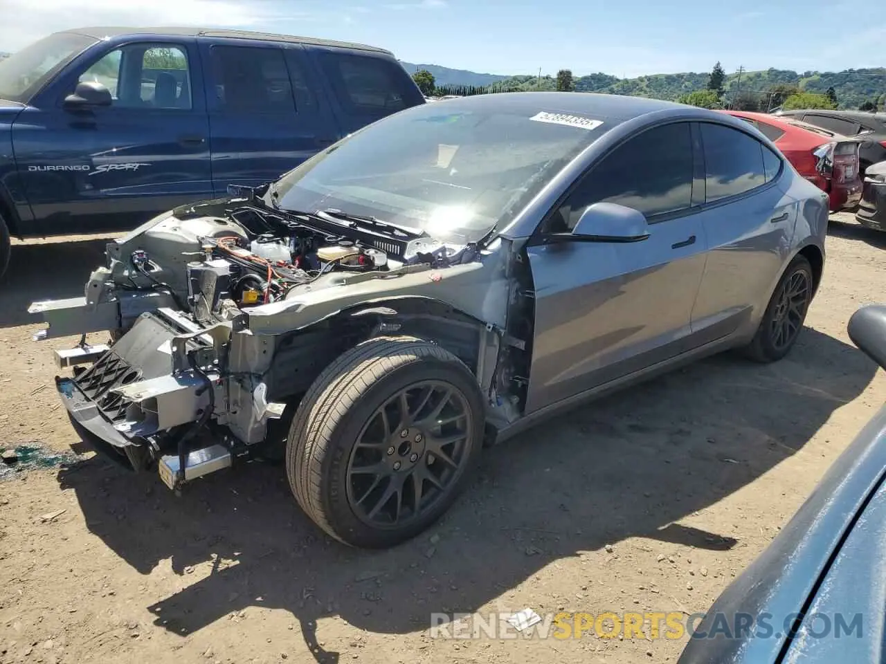 1 Photograph of a damaged car 5YJ3E1EA6SF976908 TESLA MODEL 3 2025