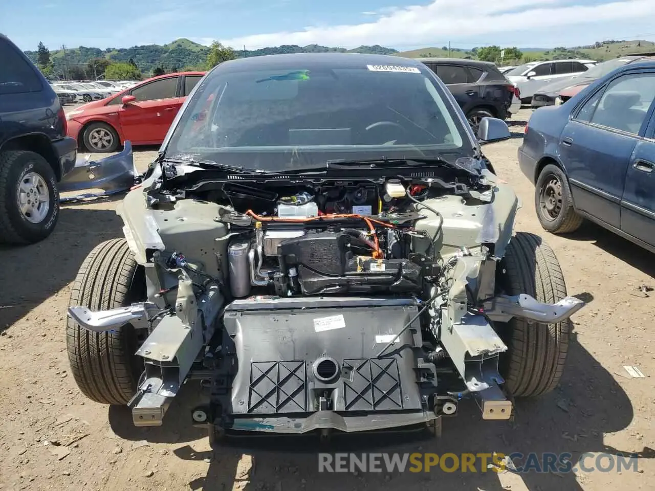 5 Photograph of a damaged car 5YJ3E1EA6SF976908 TESLA MODEL 3 2025