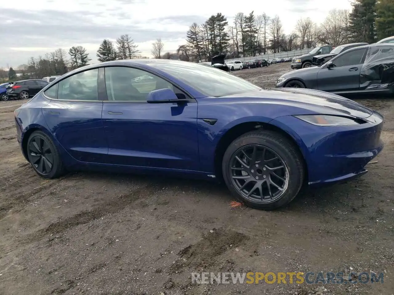 4 Photograph of a damaged car 5YJ3E1EA7SF889678 TESLA MODEL 3 2025