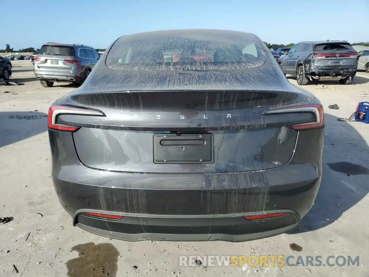 6 Photograph of a damaged car 5YJ3E1EA7SF892211 TESLA MODEL 3 2025