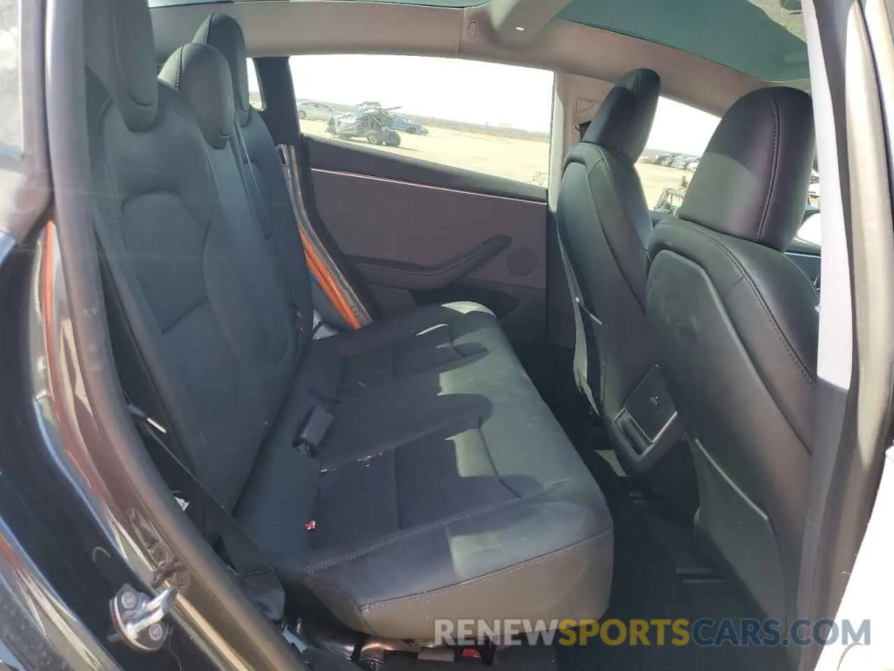 10 Photograph of a damaged car 5YJ3E1EA8SF900140 TESLA MODEL 3 2025