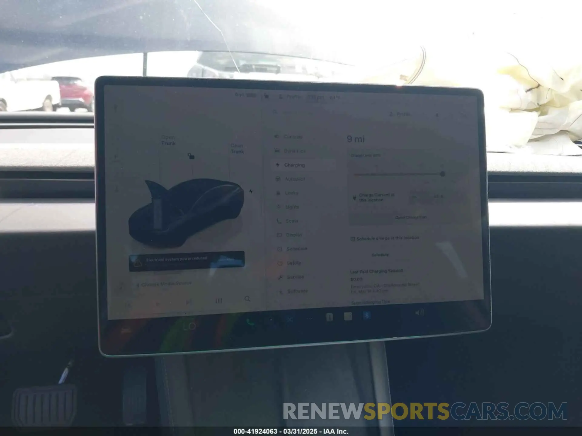 17 Photograph of a damaged car 5YJ3E1EA8SF914801 TESLA MODEL 3 2025