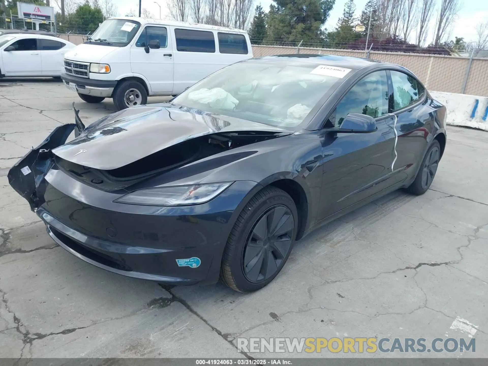 2 Photograph of a damaged car 5YJ3E1EA8SF914801 TESLA MODEL 3 2025