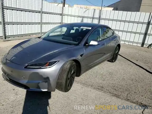 10 Photograph of a damaged car 5YJ3E1EA8SF927015 TESLA MODEL 3 2025